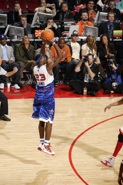 借张玉宁的 借张玉宁的