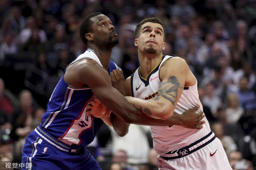 球队的前锋 球队的前锋